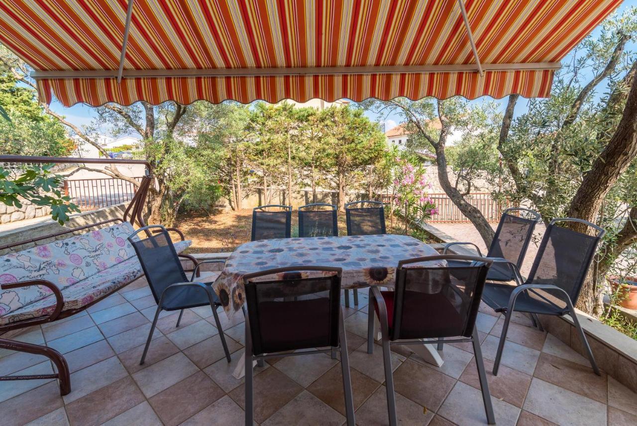 Belvedere Apartments Krk Town Luaran gambar