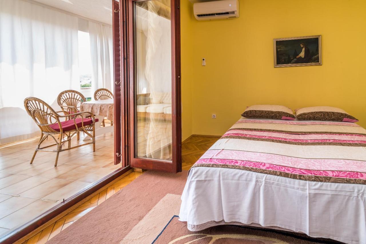 Belvedere Apartments Krk Town Luaran gambar